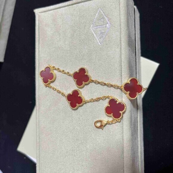 Authentic VCA Vintage Alhambra Bracelet 18k Gold